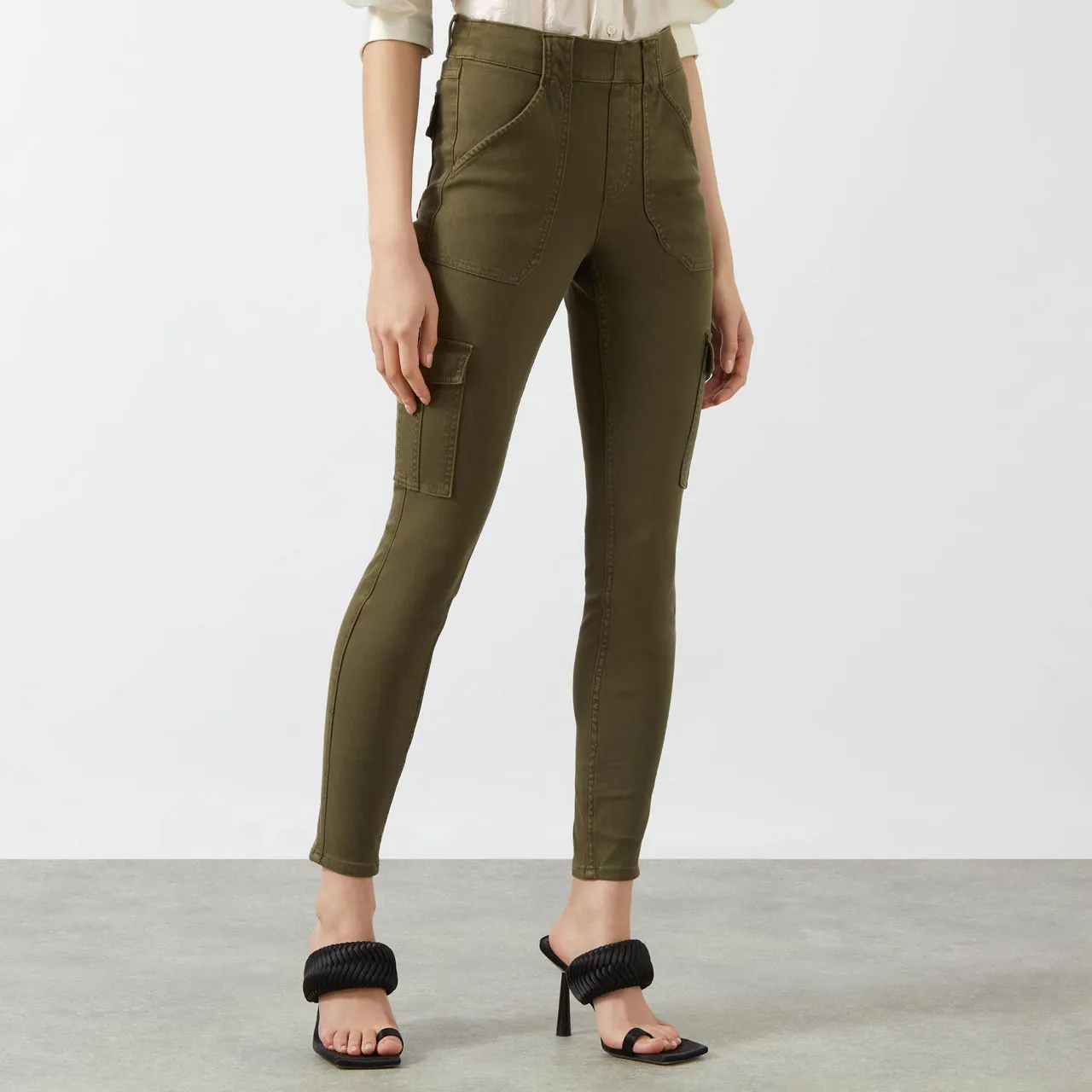 SPANX Cargo Leggings - Olive