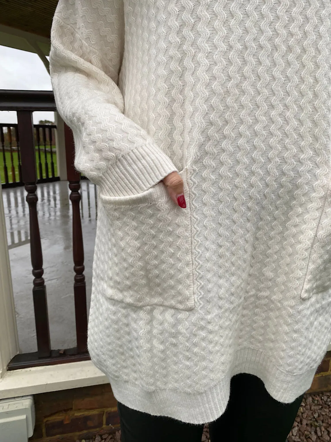 Winter White Premium Scallop Pattern Knit Ella